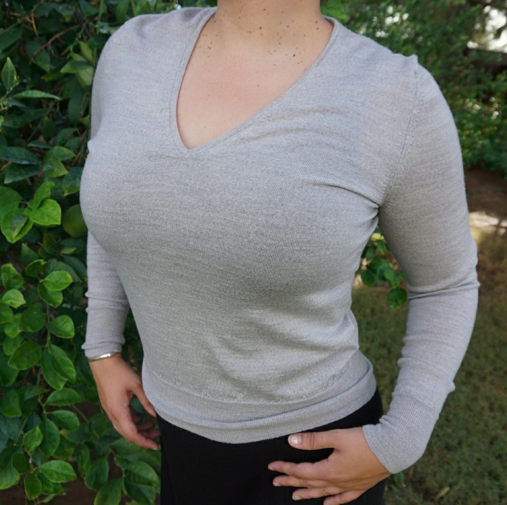 Express Design Studio V-Neck Sweater - Picture 6 of 8